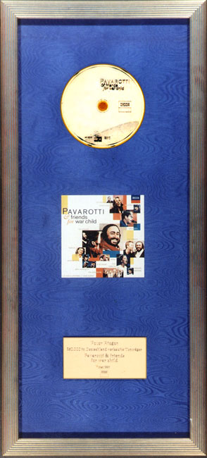 goldene CD für Pavarotti, gerahmt von Jünemann Rahmen Hannover